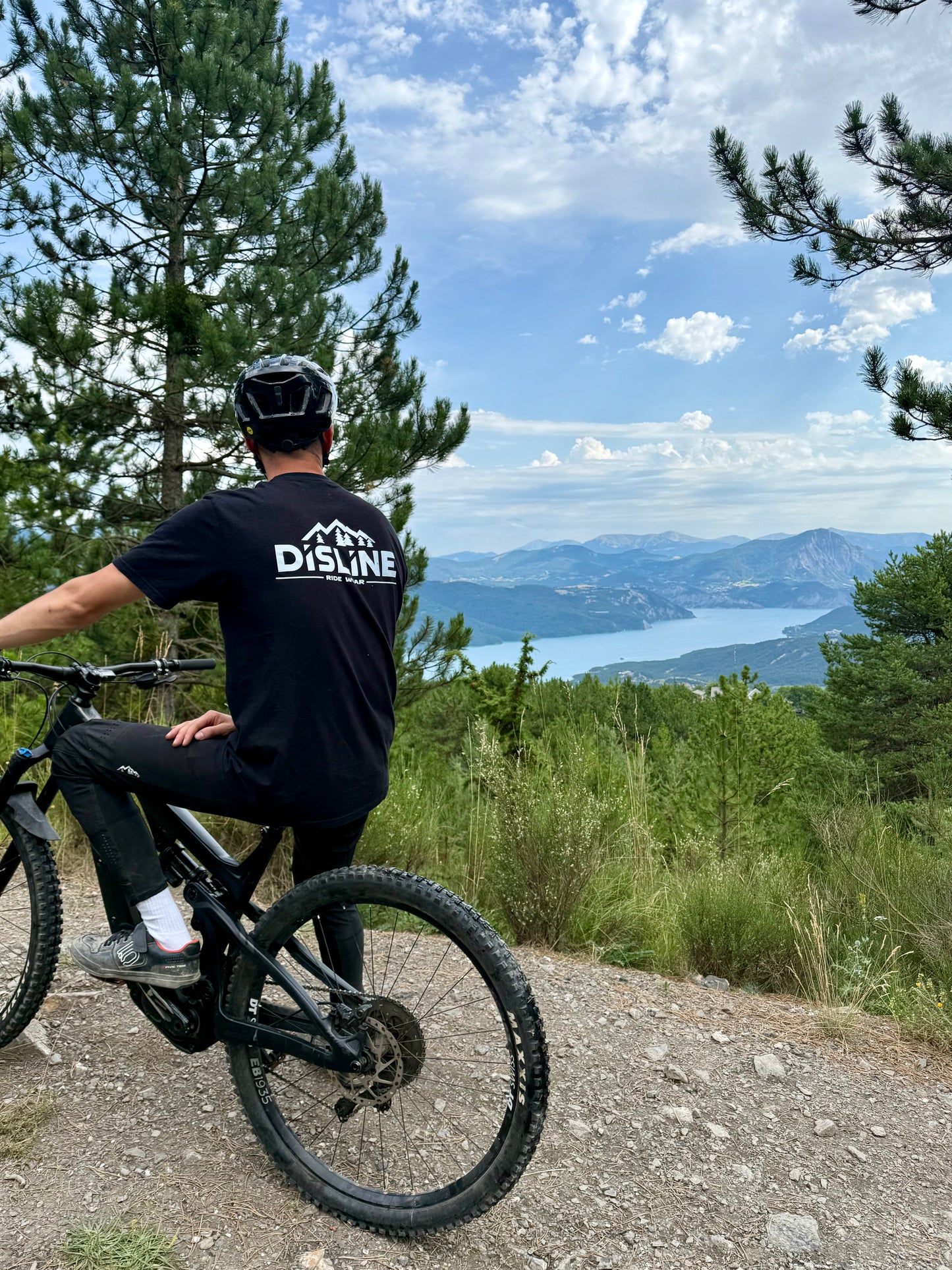 T Shirt Disline Mountains Black